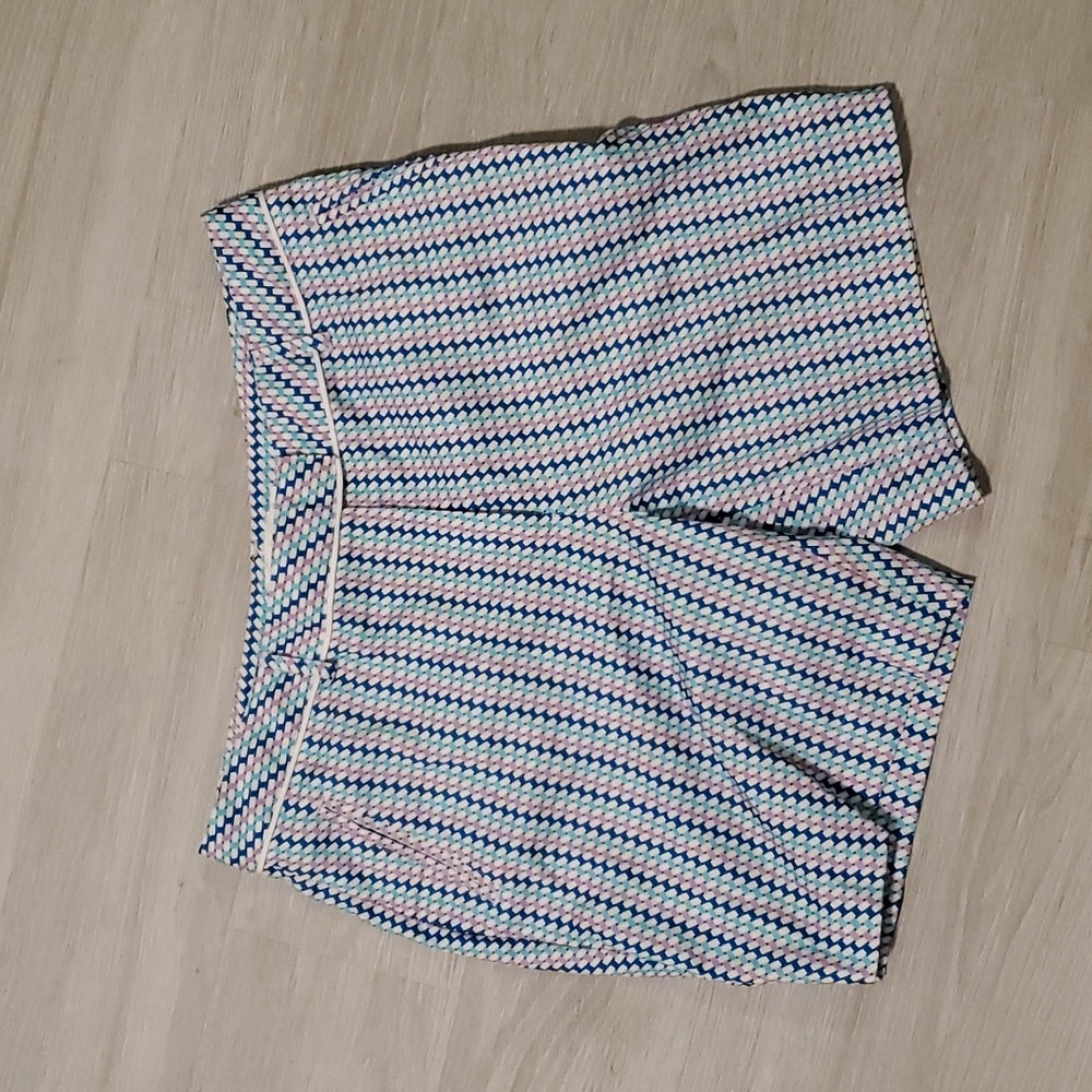 Lady hagen size 10, 3 pocket golf shorts
